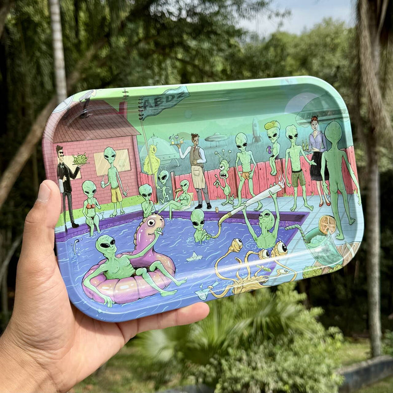 Bandeja de Metal ABDZ – E.T. na Festa da Piscina
