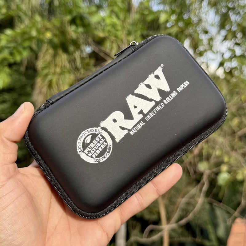 Case estampa Raw